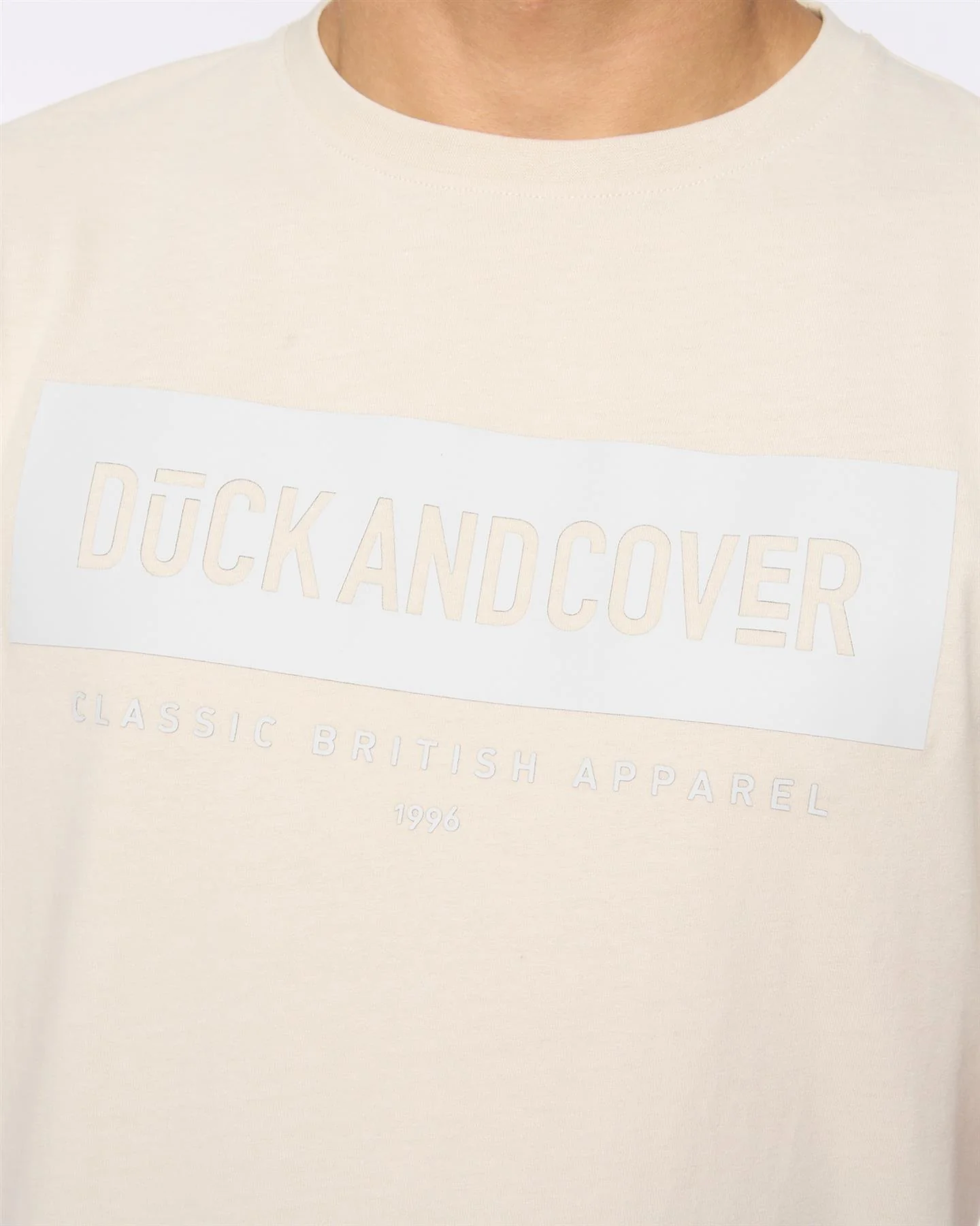 Chatts T-Shirt Off White - Image 6